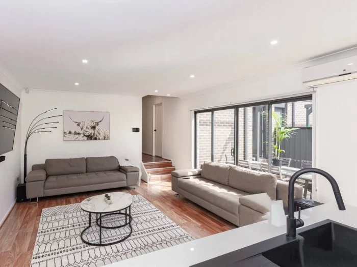 Craigieburn-Accommodation-03_8_11zon