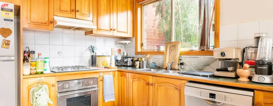 Greensborough-Accommodation-02_9_11zon