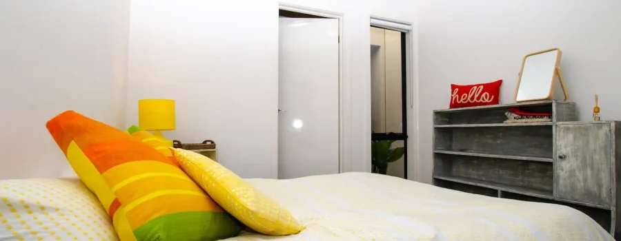Sunshine-Accommodation-04_8_11zon