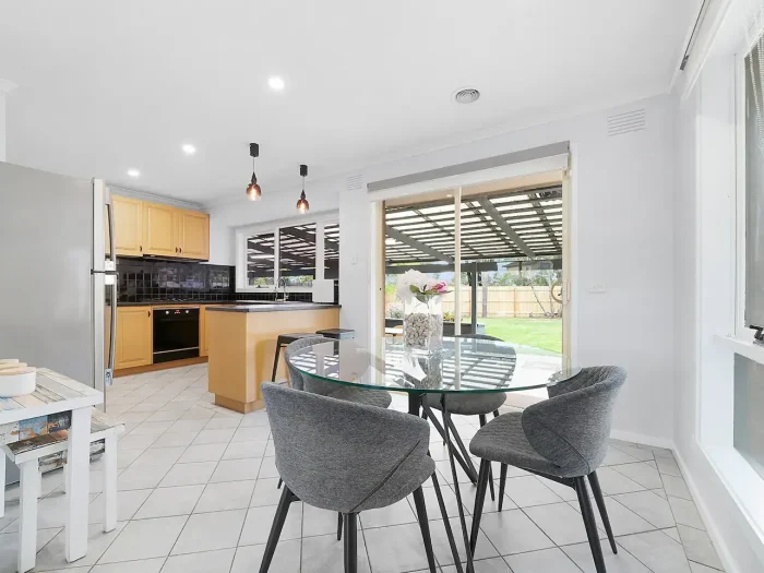 Werribee-Accommodation-04_7_11zon